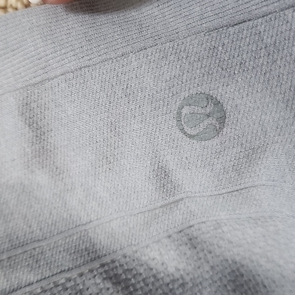 Lulemon gray ribbed leggings - Picture 2 of 4